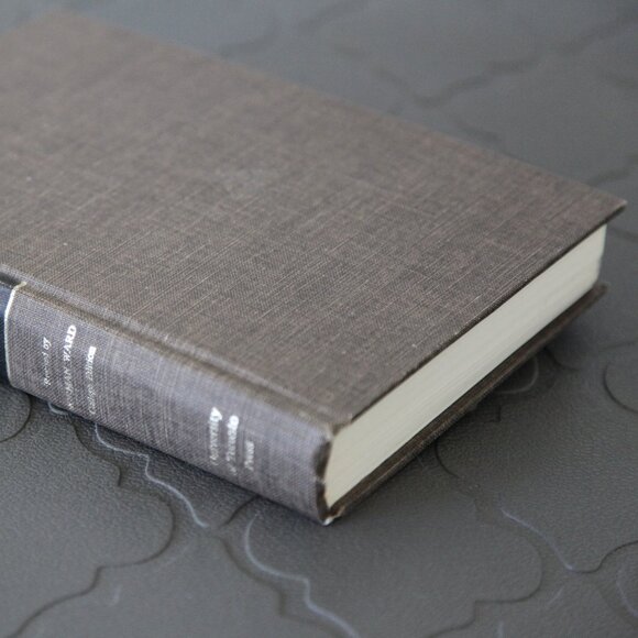 Vintage textbook: Canadian Government Series: The Government of Canada by UofT - Picture 7 of 8